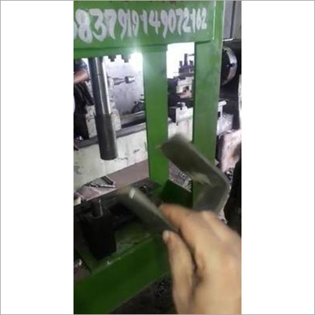 Automatic Hydraulic Press - 40-100 Ton Capacity, Stainless Steel - Robust Green Design, 220V Industrial Use