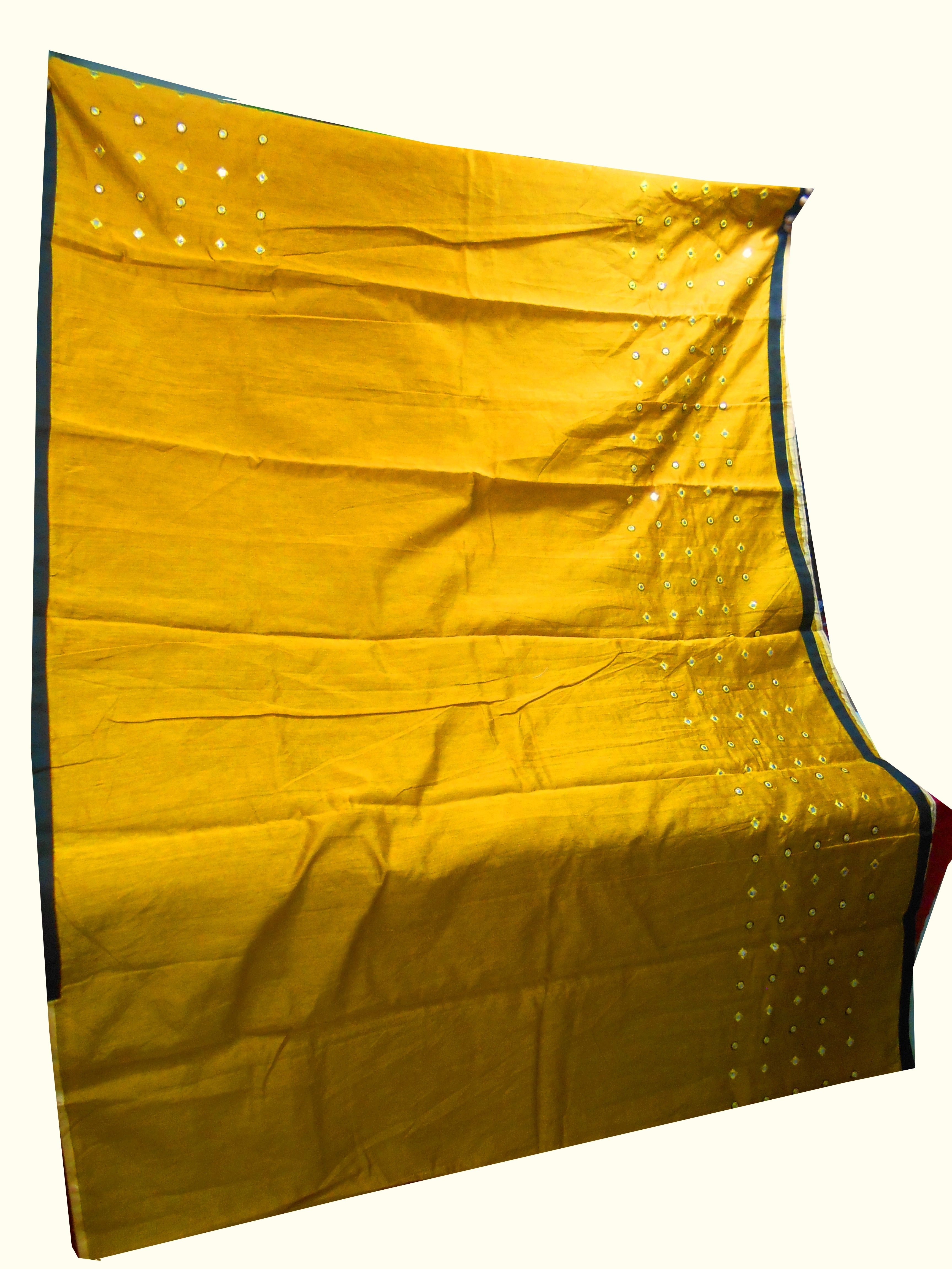 Multicolor Handlum Cutwork
