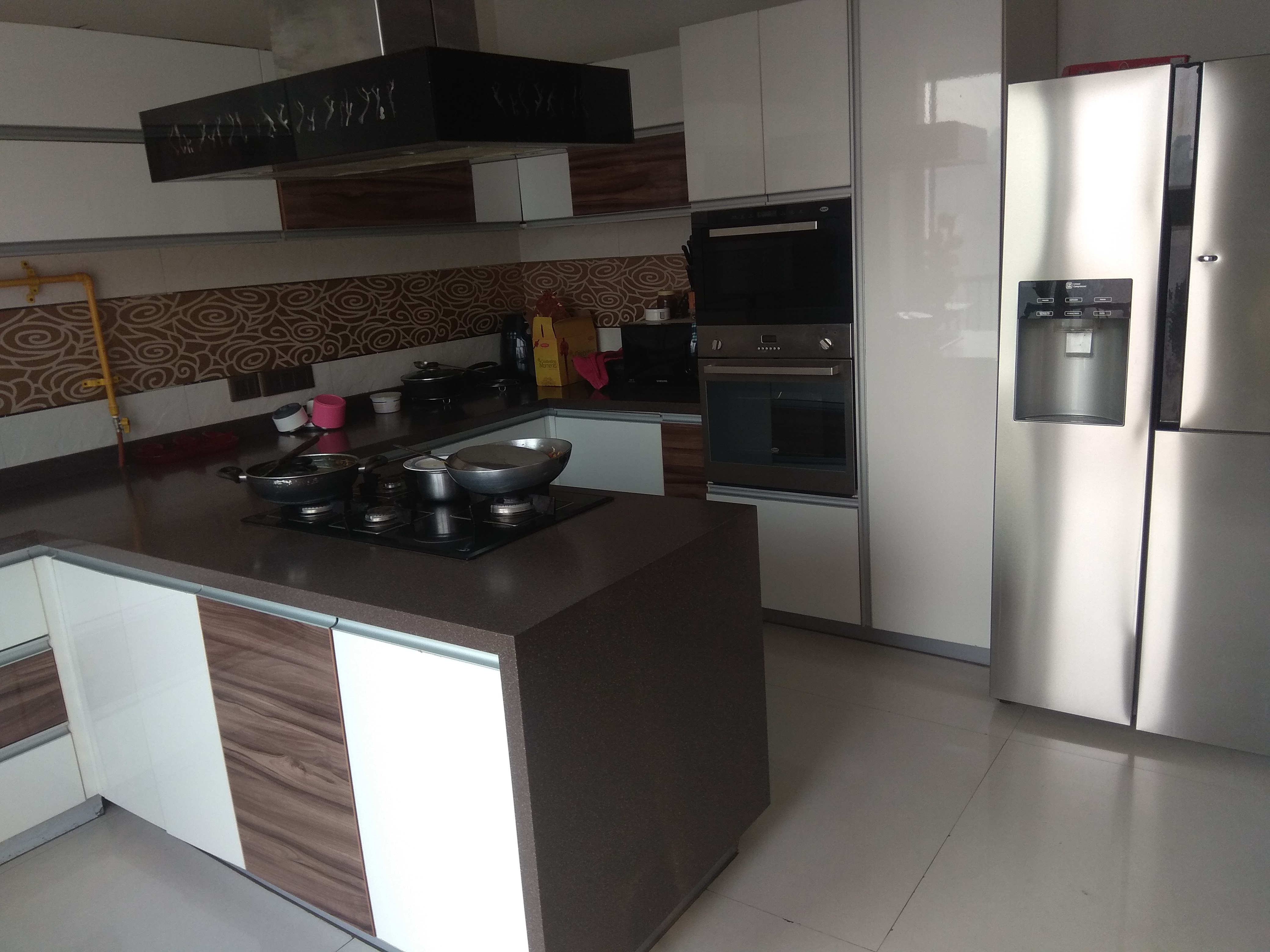 Wood Modular Kitchen