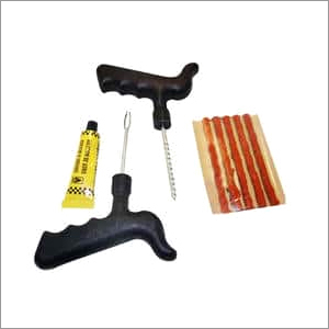 टायर पंक्चर मरम्मत किट