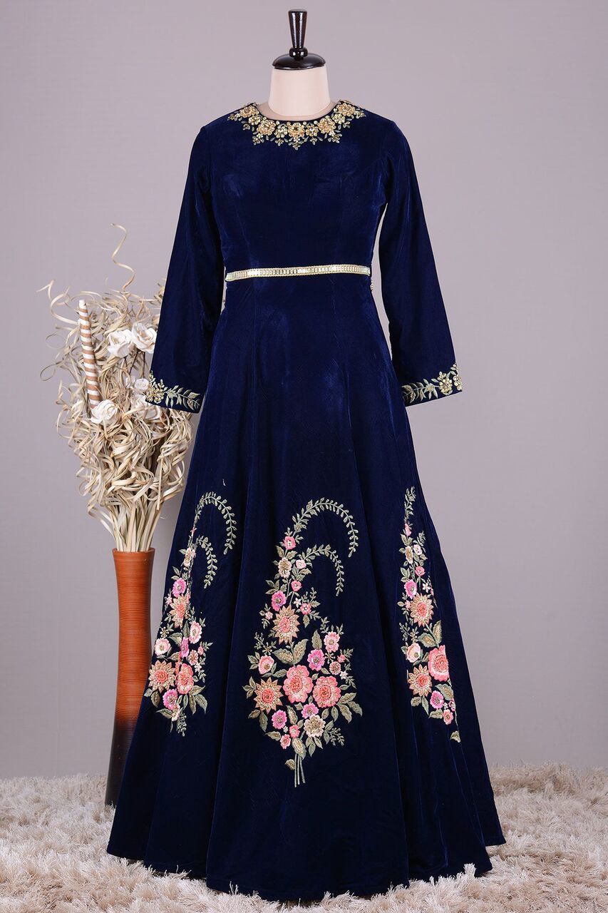 Wedding Wear Bridal Heavy Hand Work Gown
