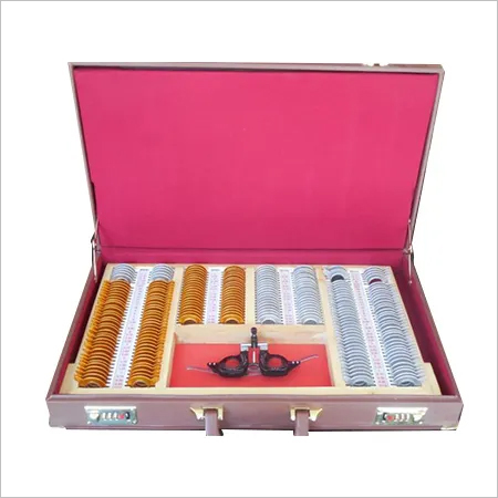 ट्रायल लेंस सेट, ऑप्टिकल ट्रायल फ्रेम