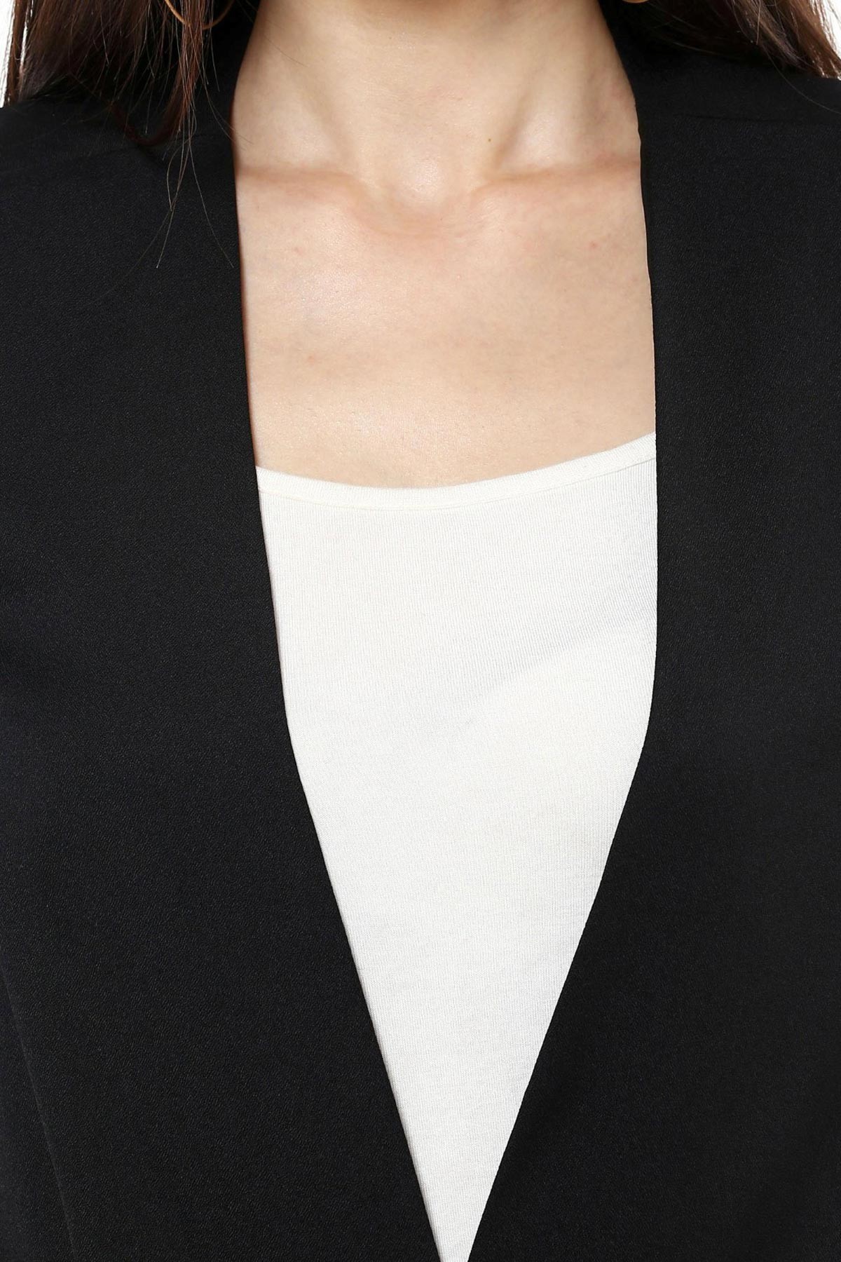 Black Cape Jacket - 100% Polyester, Regular Length, Solid Black Color, Sleeveless Comfort Fit, Hook And Eye Closure, Straight Hemline, Cape Back Design