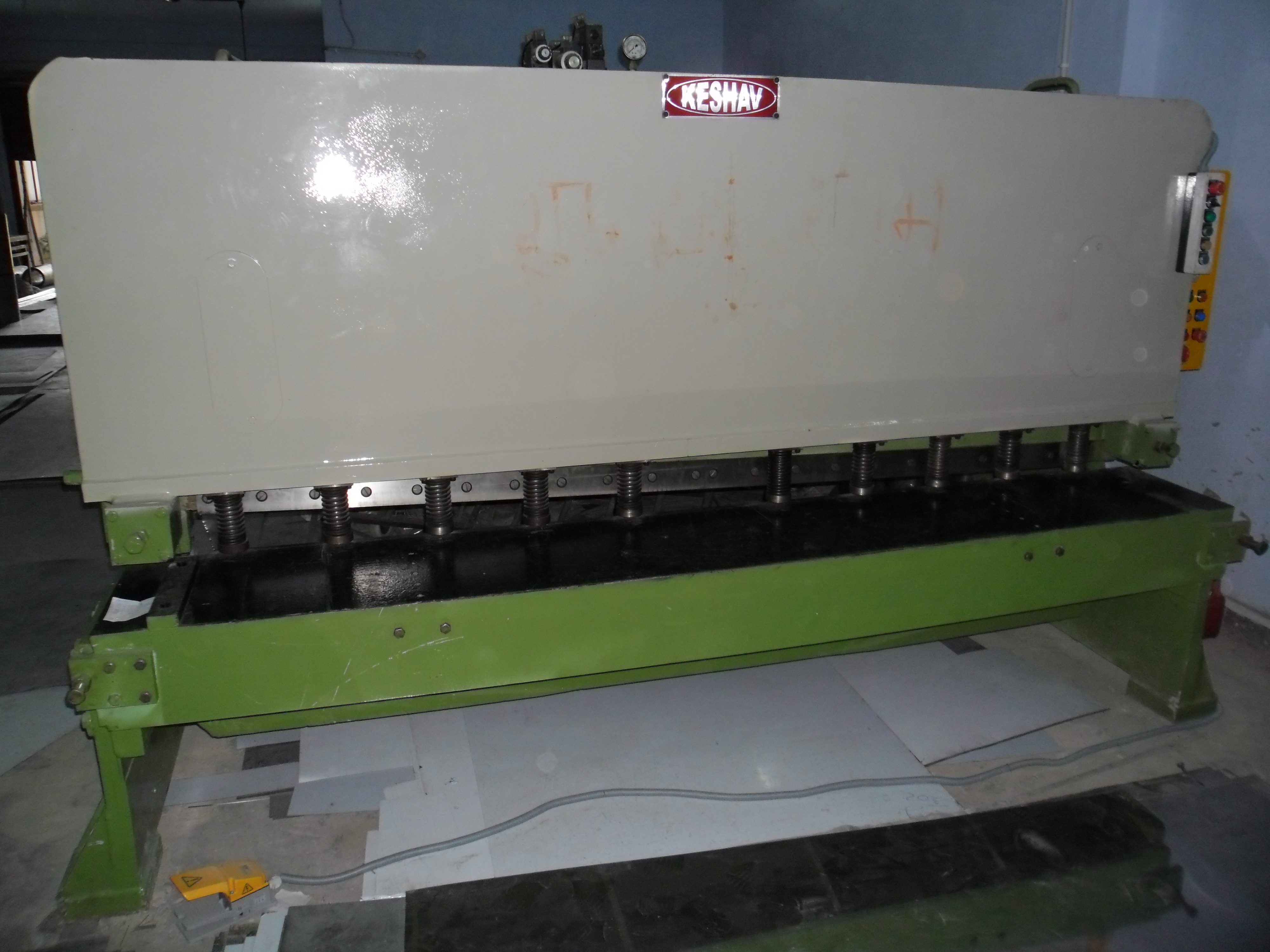 Hydraulic Shearing Machine Warranty: Yes