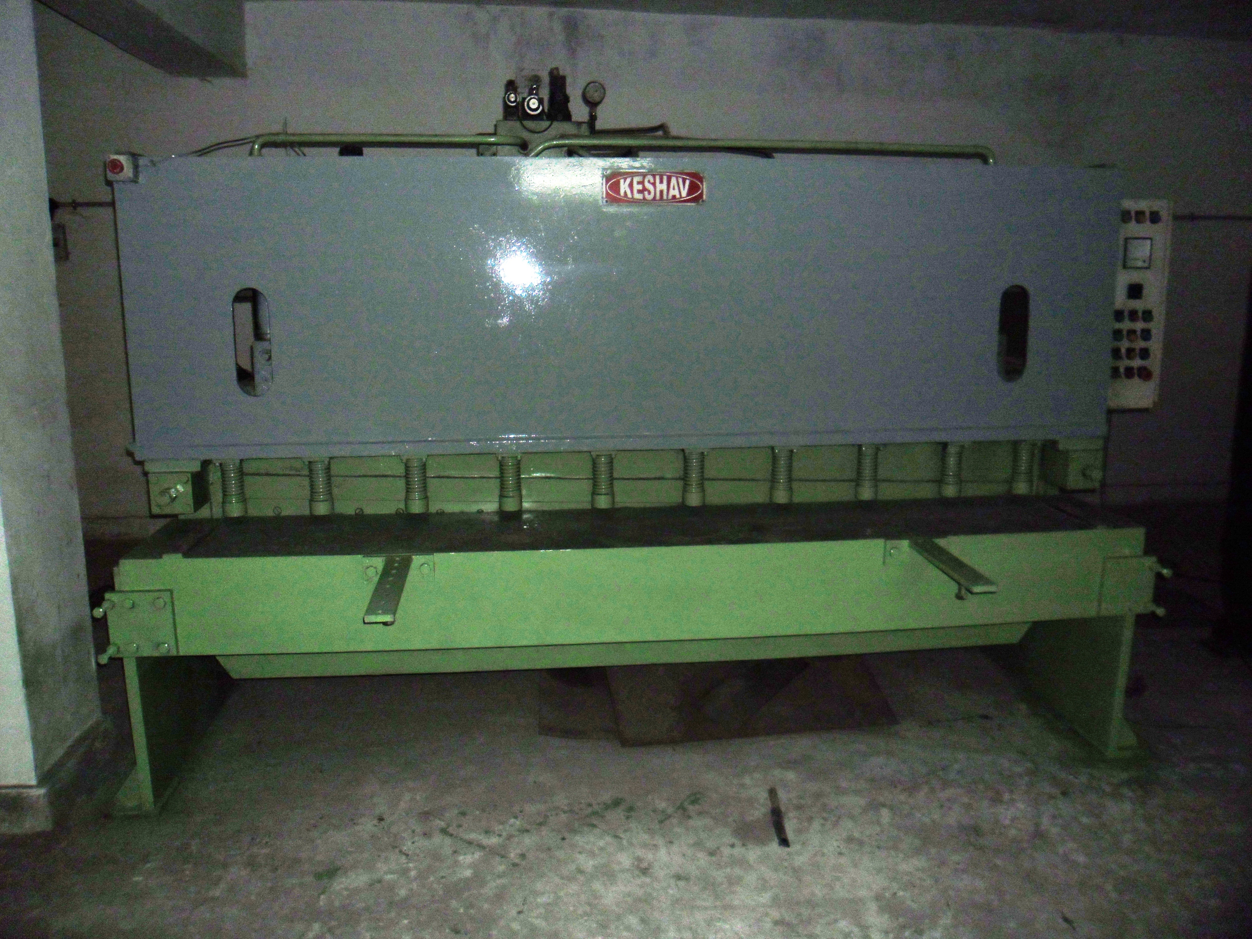 Hydraulic Shearing Machine Warranty: Yes