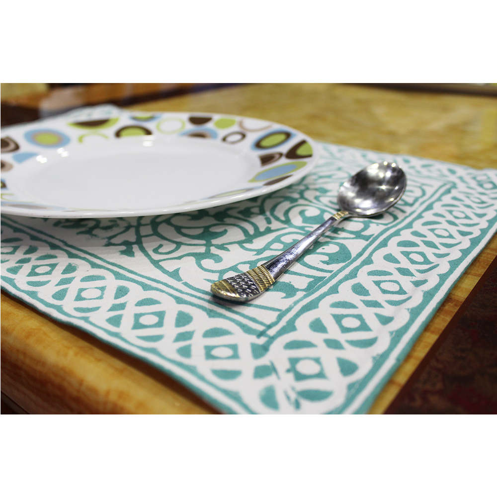 Green / White Dinner Cloth Table Mat Printed