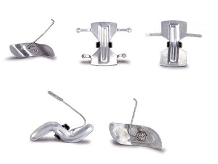 Clips for side Moulding