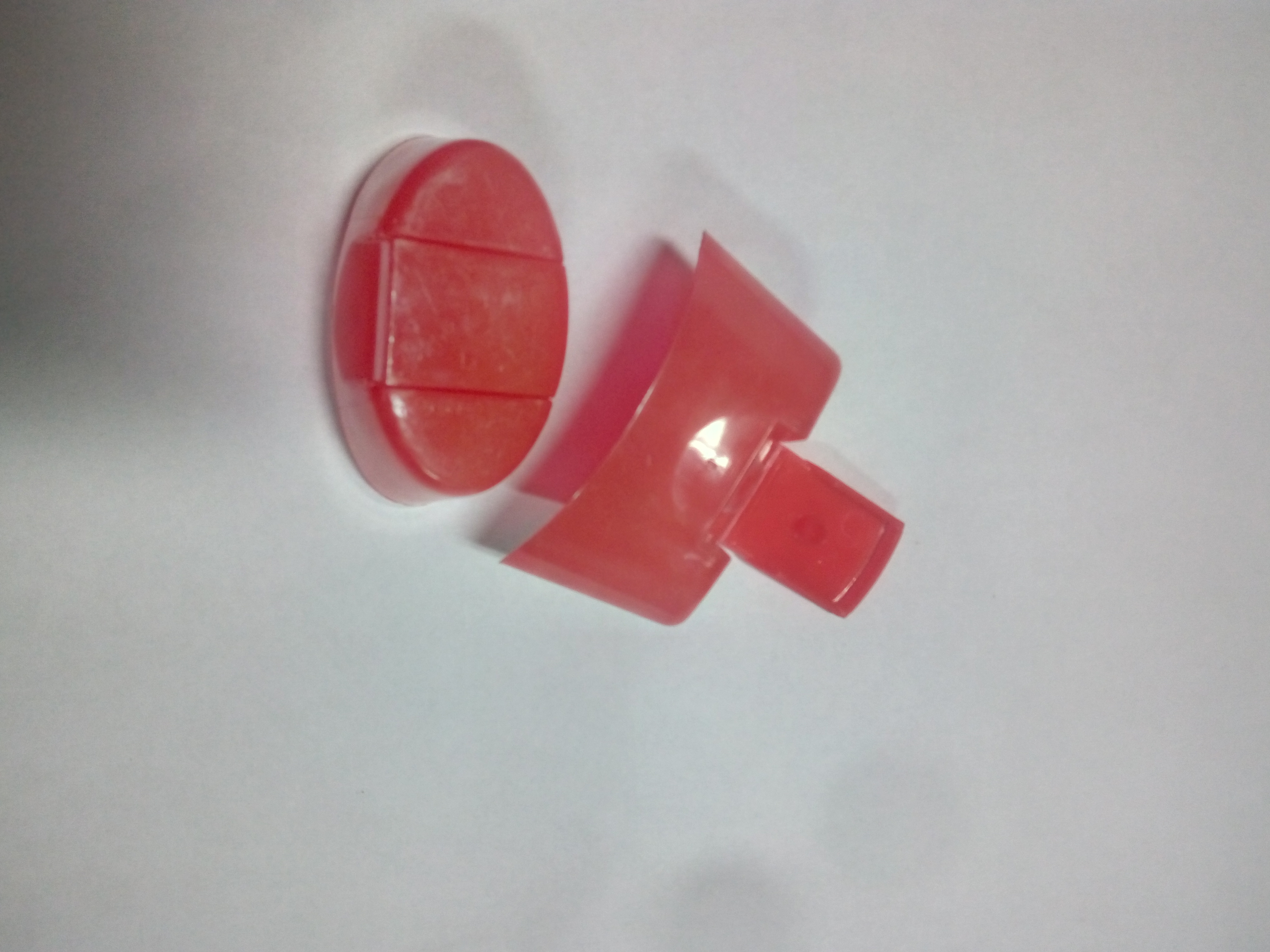 Oval Glossy Flip Top Cap Transparent