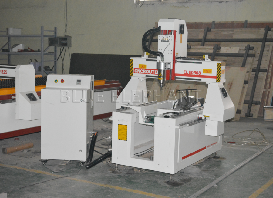 Vacuum Cleaning System 0508 4 Axis Mini Cnc Rotary Engraving Machine With Dsp Controller