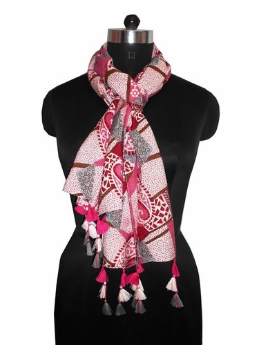 फैंसी प्रिंटेड स्टोल