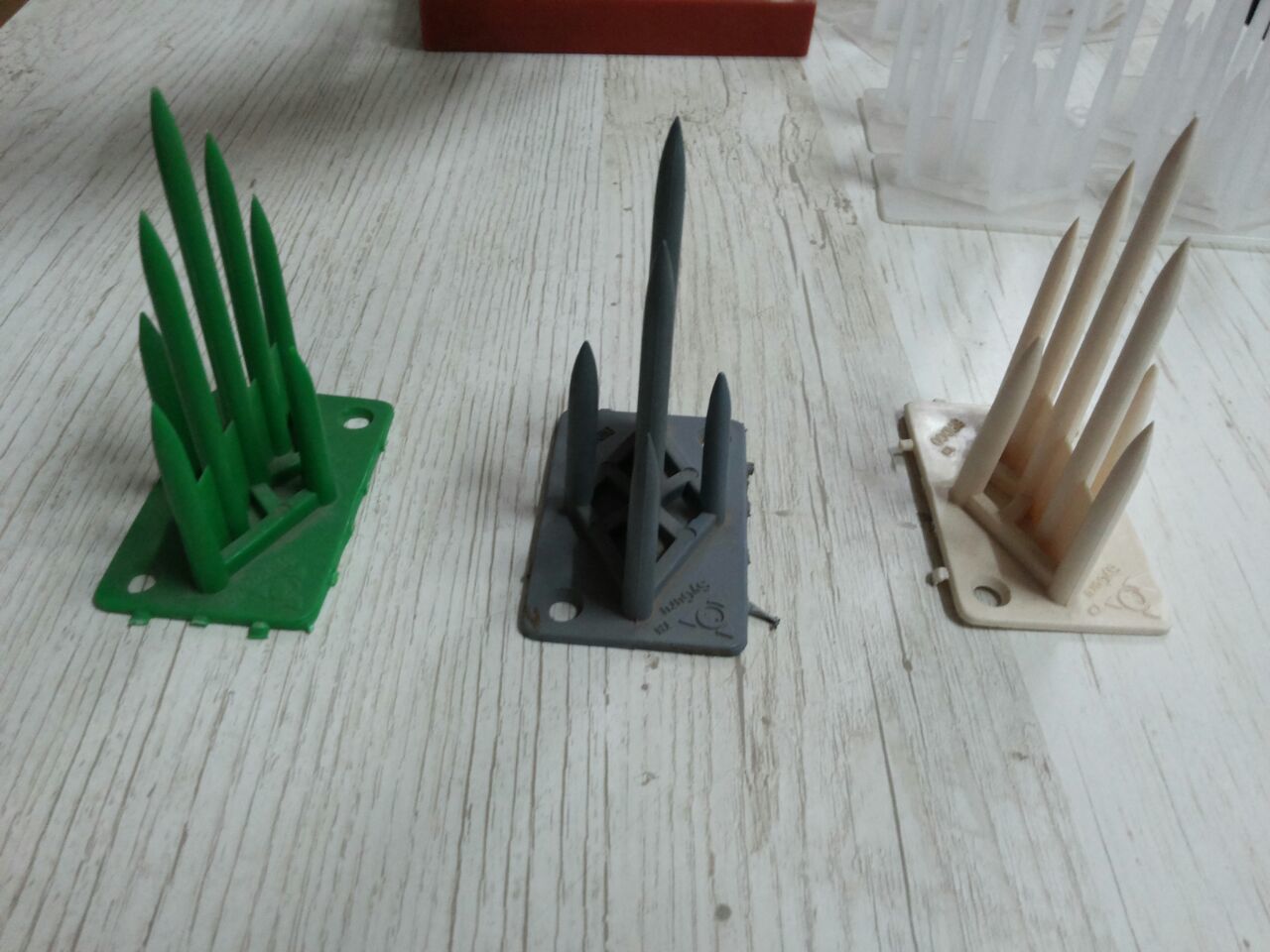 Bird Spike - 1.5" X 2.5" Size | Available In Black, Green, Grey, Transparent, 4 Pieces Per Running Foot