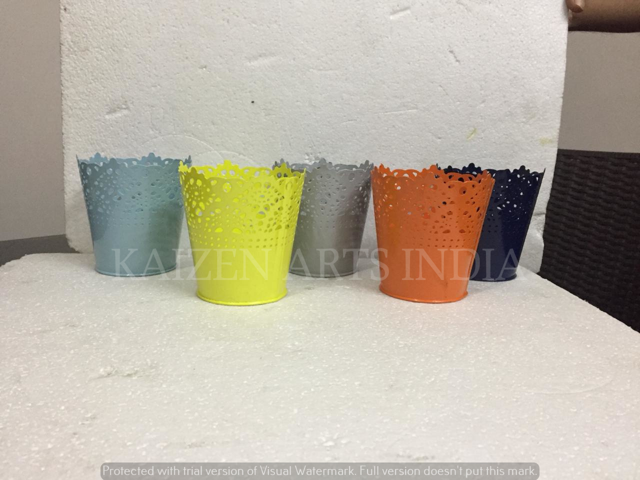 Decorative Iron Planter - 5 Inches, Colorful Metal Design | Handmade, Rust Proof, Eco-friendly, Lightweight, Antique Imitation Style