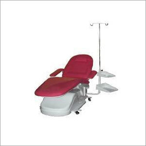 Blood Donor Couch - Material: Metal