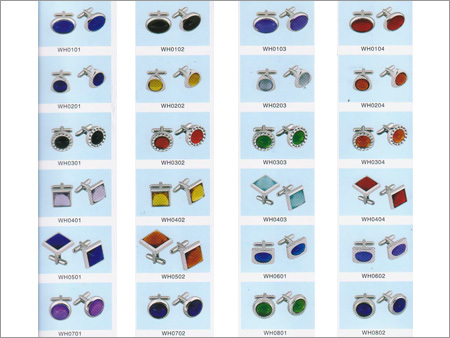 रंगीन कफ लिंक