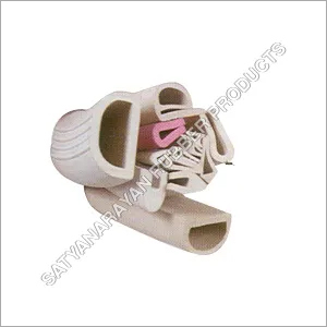 ब्लैक एंड व्हाइट एक्सट्रूडेड रबर ऐश%: आवश्यकतानुसार