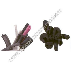 Black High Quality Rubber Extruded