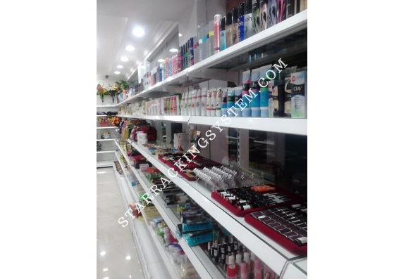 Wall Side Display Racks Capacity: 100 Kg/day