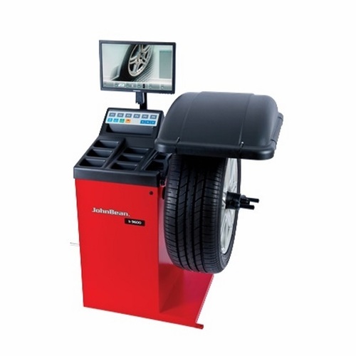 B9600 Digital Wheel Balancing Machine - Voltage: 230 Volt (V)