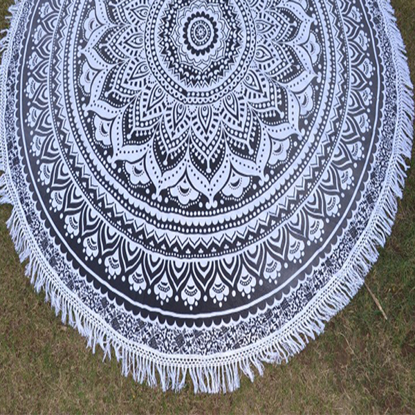 Mandala Printed Round Tapestry - 100% Cotton, 72 Inches | Black & White, Hand Washable, Quick Drying, Versatile For Beach, Camping, And Home Decor