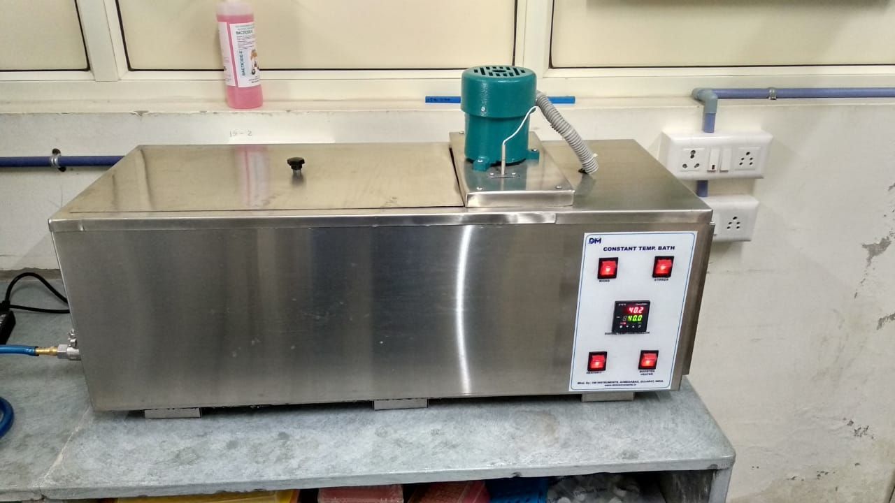 Constant Temperature Water Bath Application: Laboratory