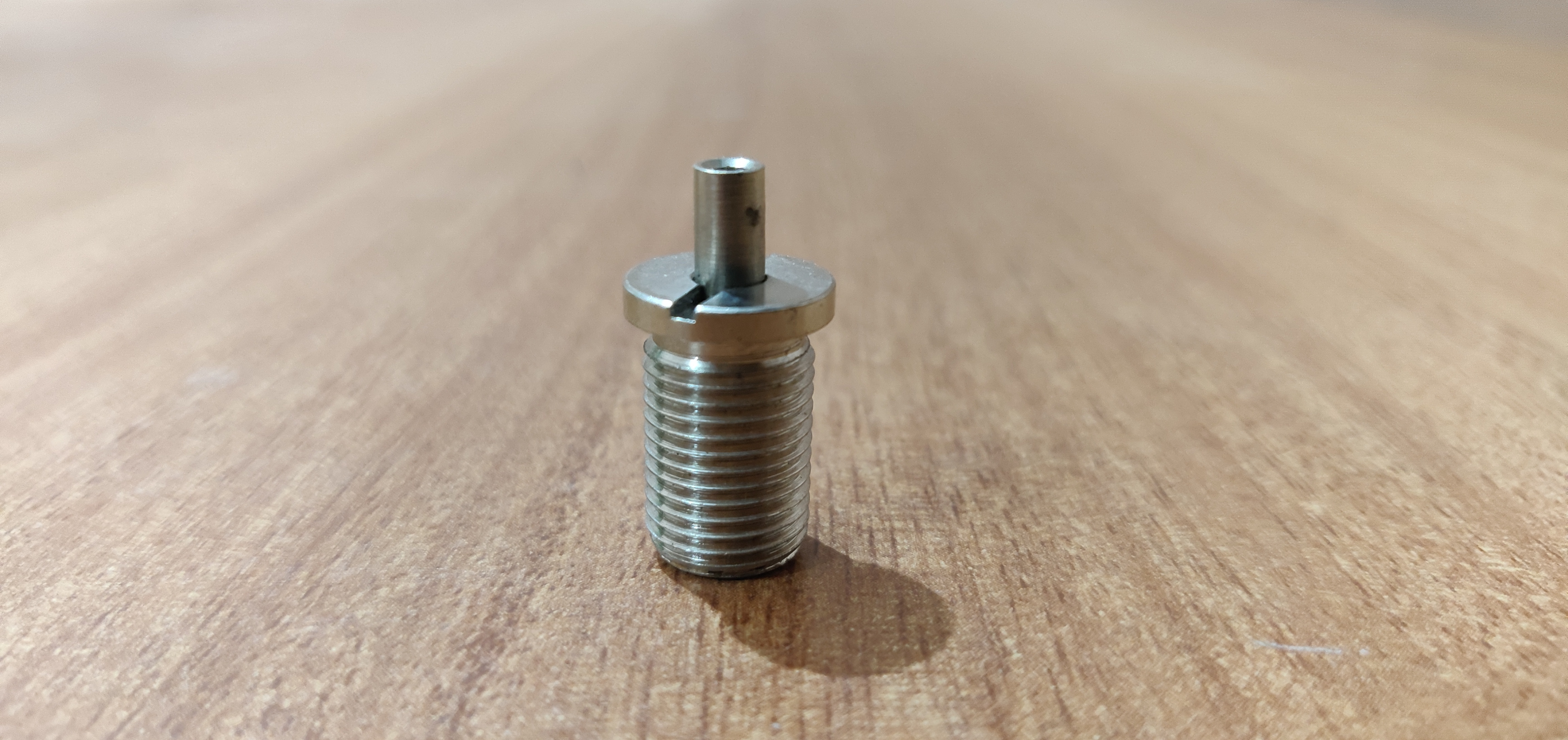 Nickel Plated Gripper With M8, 10 Thread