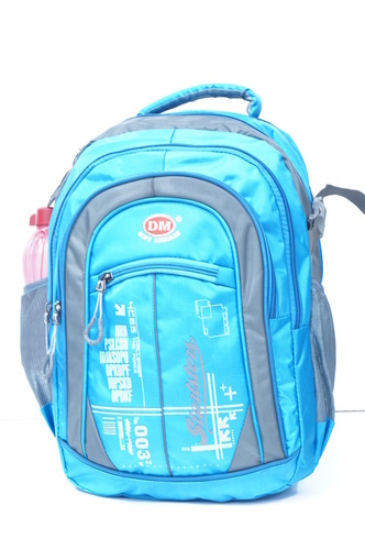 कंधे का कॉलेज बैग