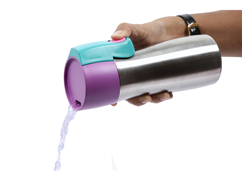 Push 2 Sip Smart Shaker Sipper