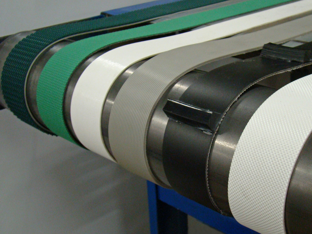 V-belt - Poly-v | Synthetic Cord, Five Cross Sections, Compact Configuration, High Transmission Capability, Oil Resistance, Heat Resistance, Anti-wearing, Uniform Tension, High Flexing