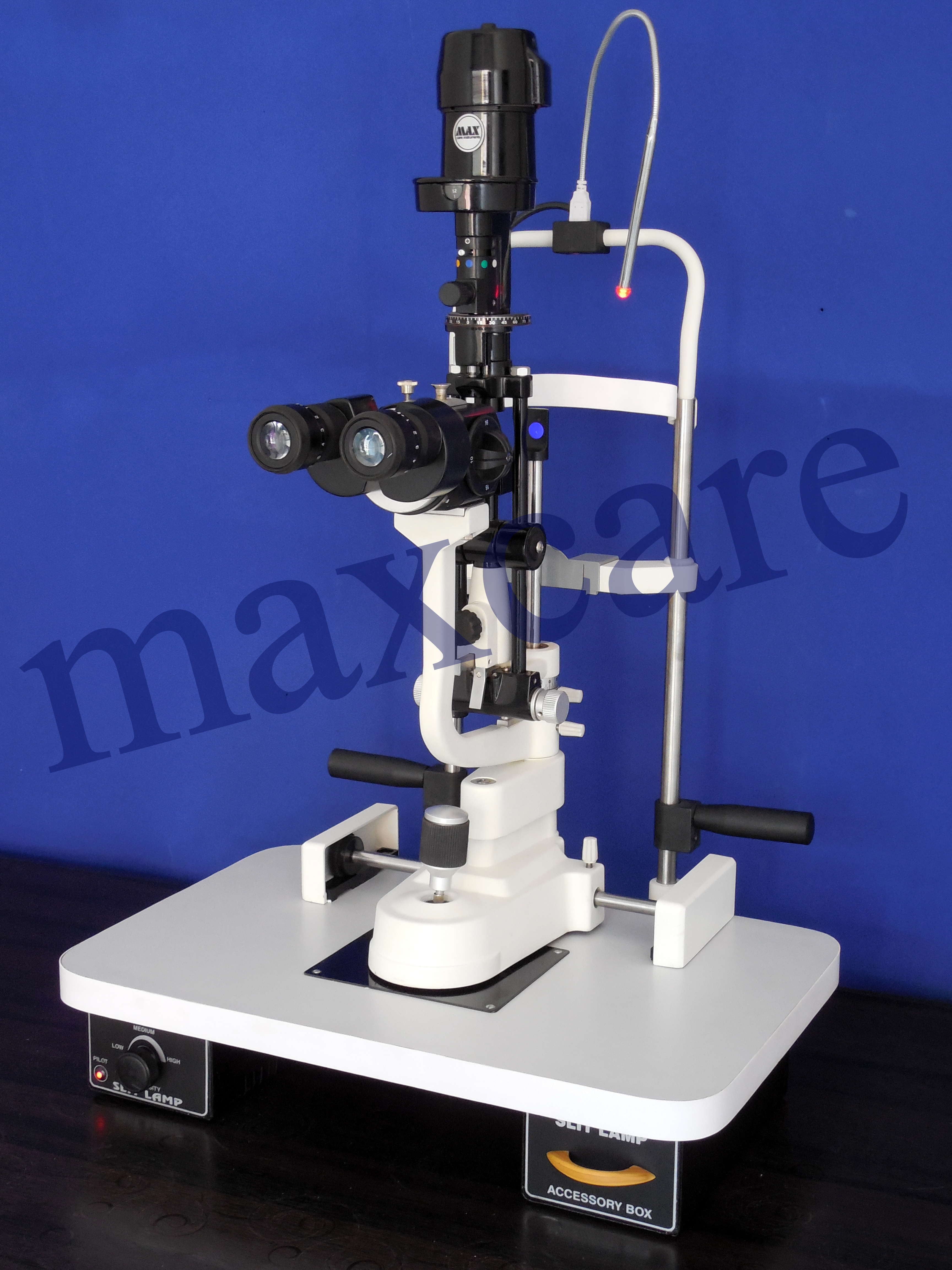 3 Step Slit Lamp Z Type Magnification