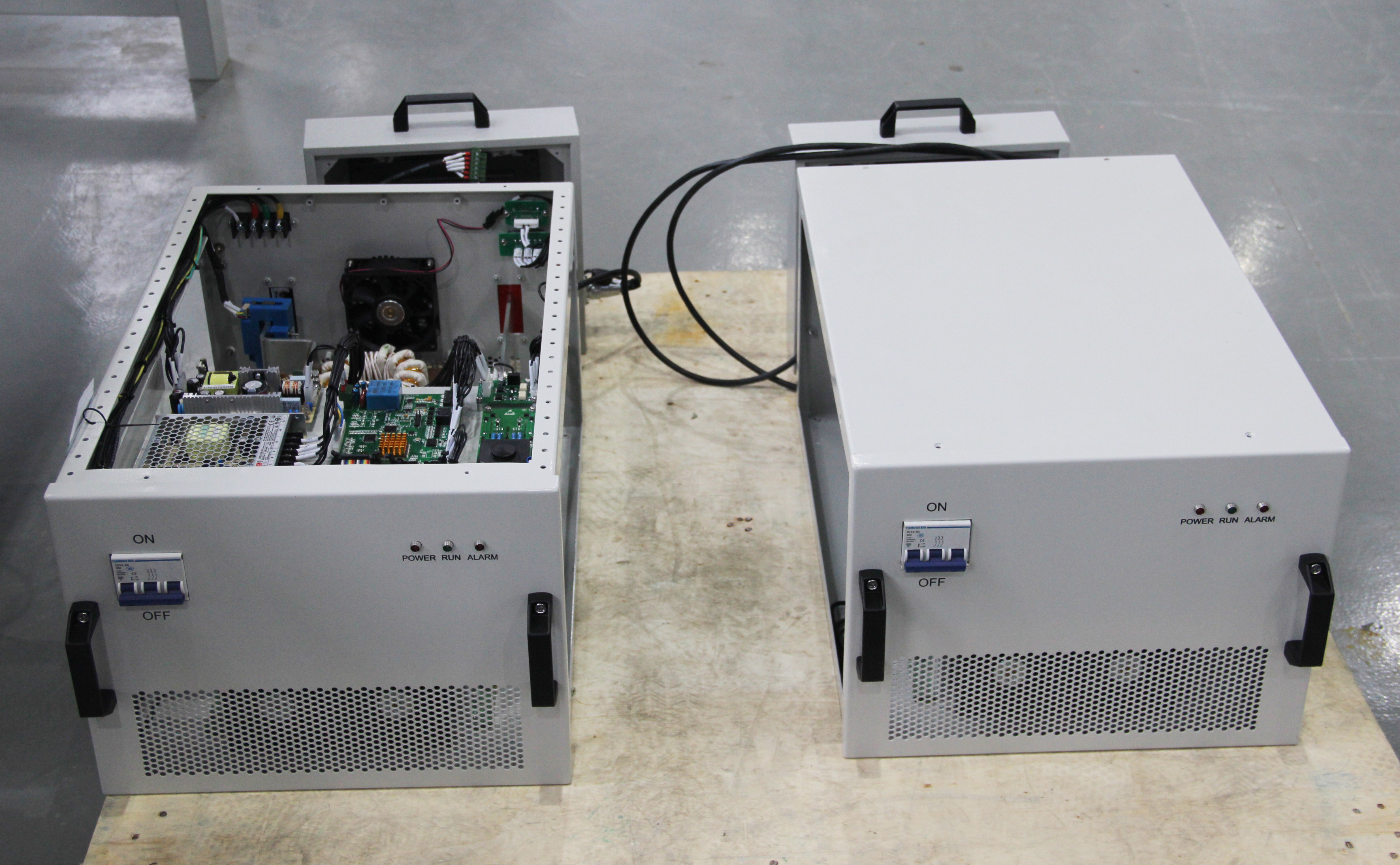 Anodizing Water Cooling Scr Rectifier Output Current: 2000 Ampere (Amp)