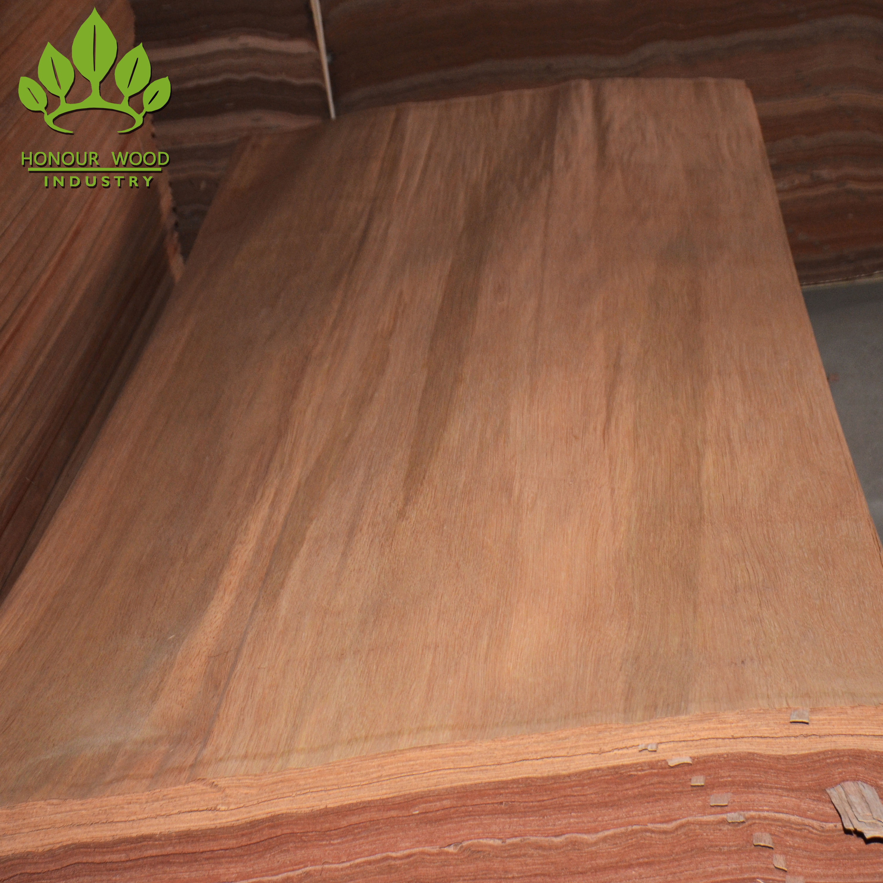 Low Formaldehyde Releasing Plb Wood Veneer