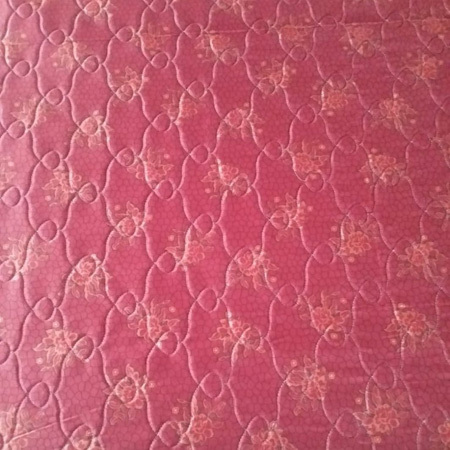 गद्दा रजाई बना हुआ कपड़ा