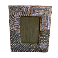 मोतीदार फोटो फ़्रेम