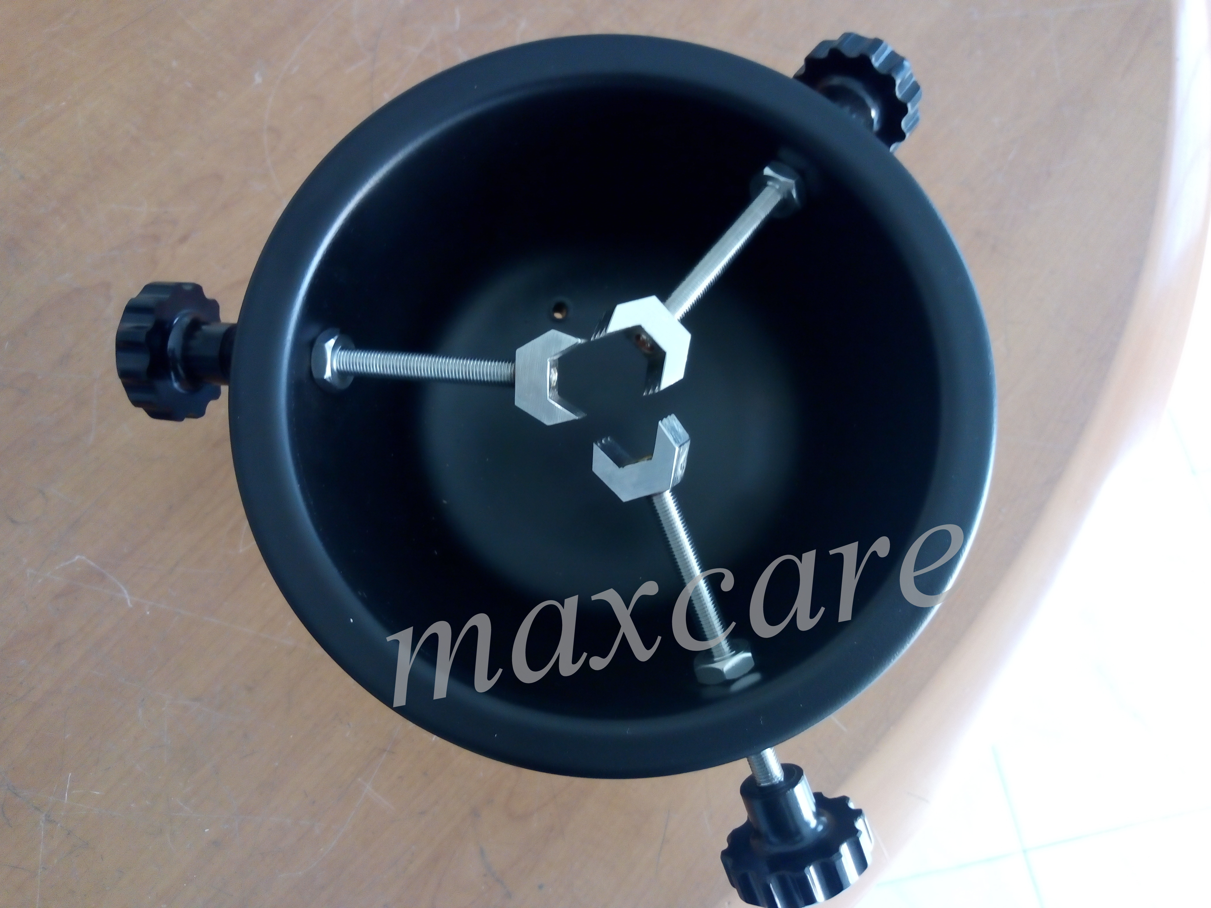 Temporal Bone Holder