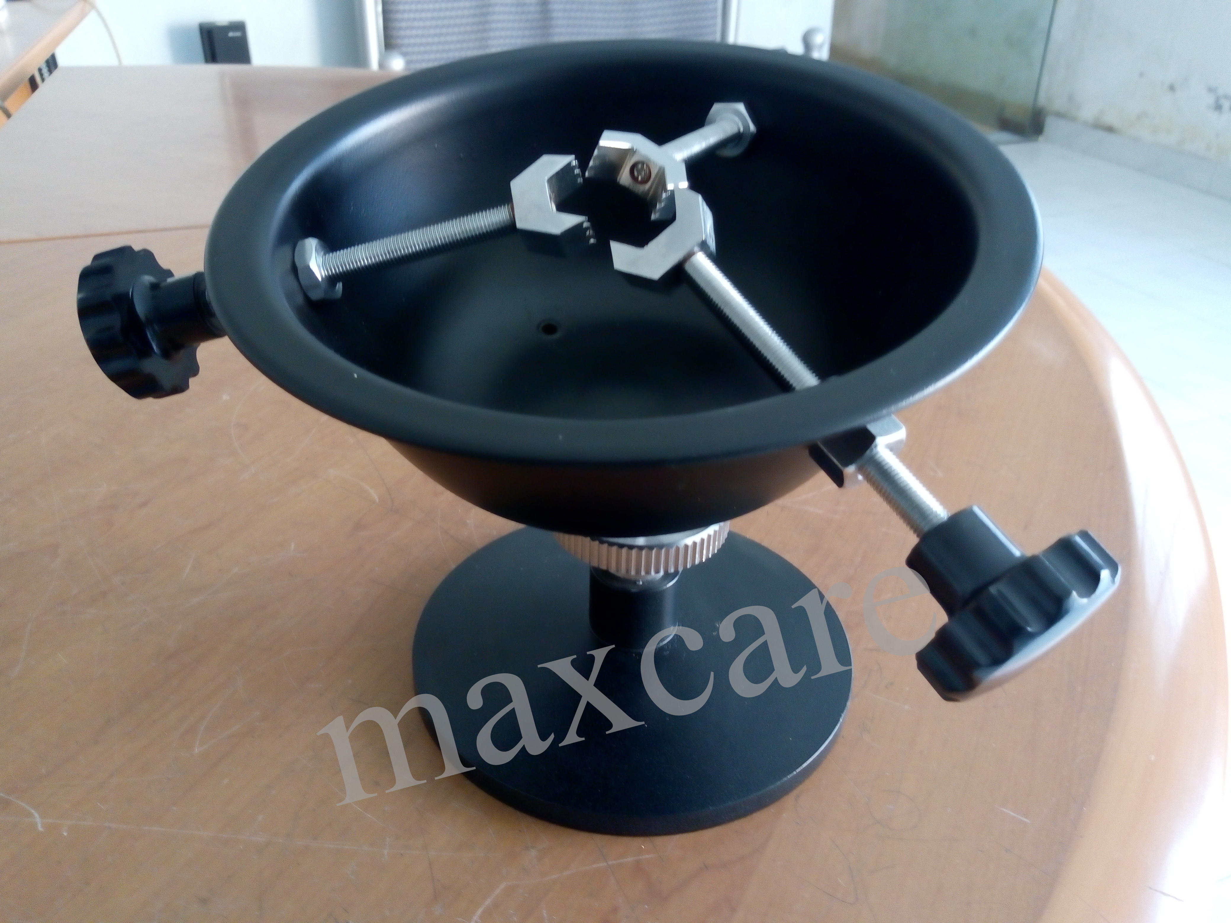 Temporal Bone Holder