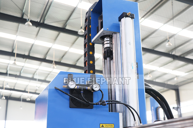 Vacuum Cleaning System 2030 Cnc Router With 4 Axis Rotary Device For Shaped Wooden Table Legs