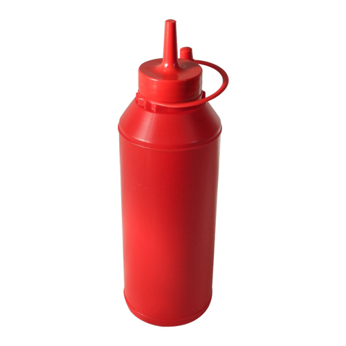 टमाटर सॉस की बोतलें