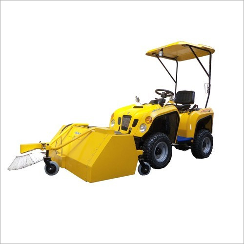 Yellow Road Sweeping Machine