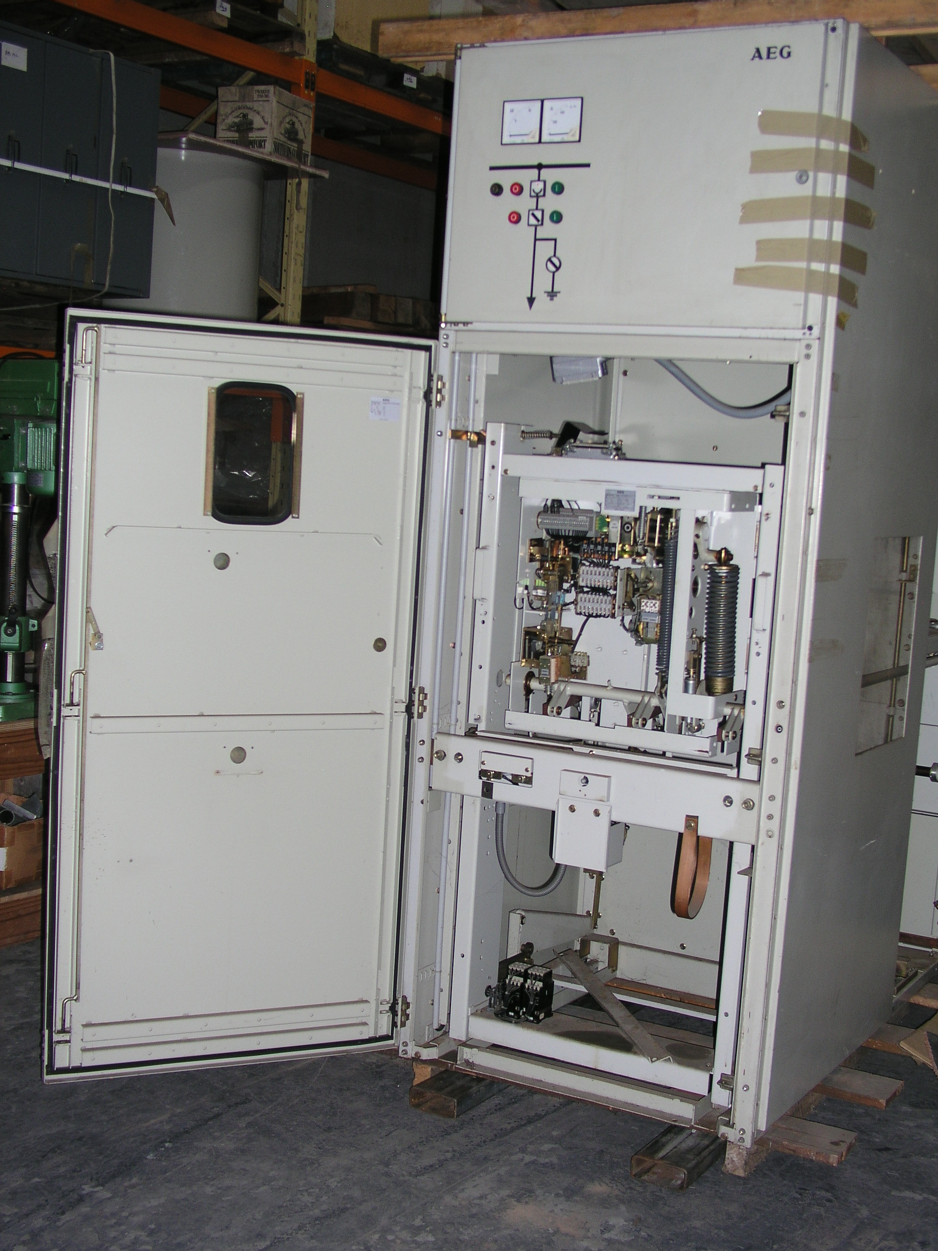 Aeg 12kv Vacuum Circuit Breaker Switchboard