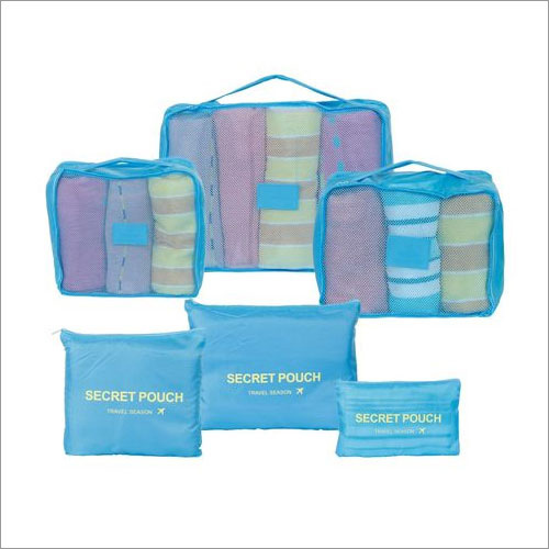 आसमान नीला वस्त्र बैग