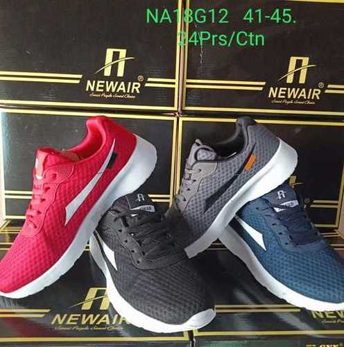 रेड बॉय के कैज़ुअल शूज़