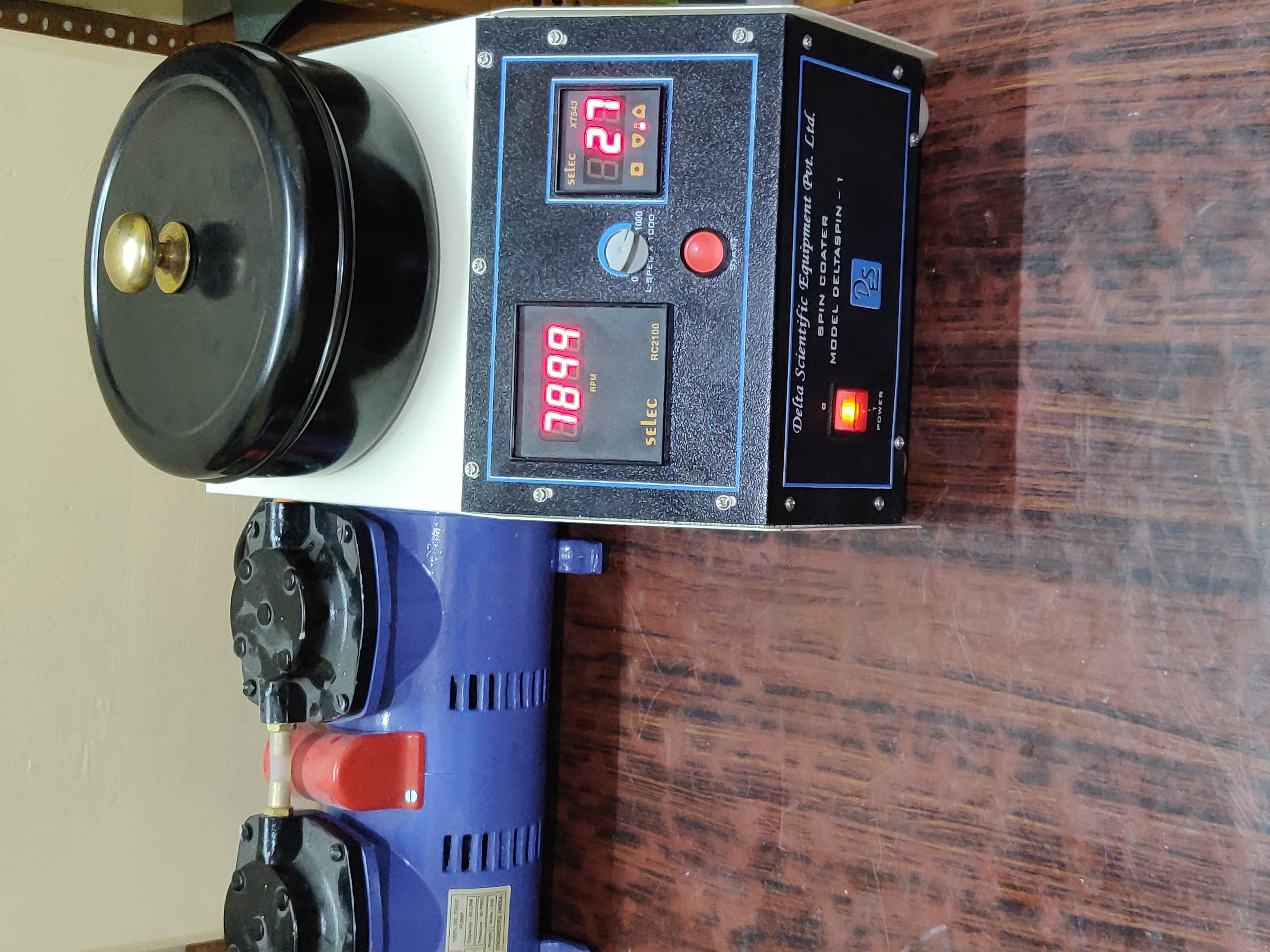 Delta Spin Coater - Stainless Steel, 355.6 X 228.6 X 304.8 Mm | 300 To 10,000 Rpm, Lcd Display, Semi-automatic Operation