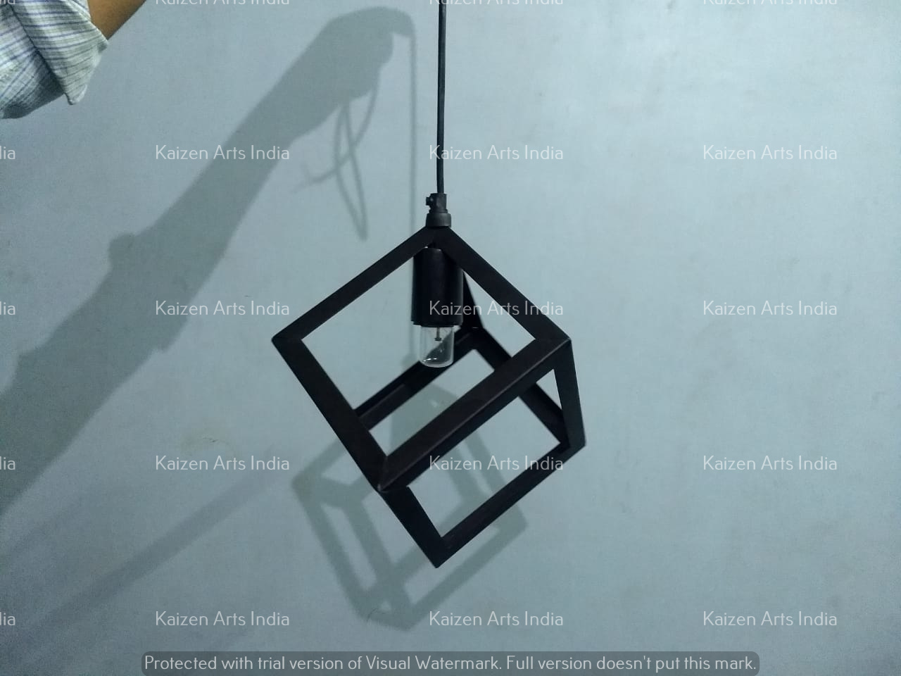 Pendant Lamp Light Source: Fluorescent