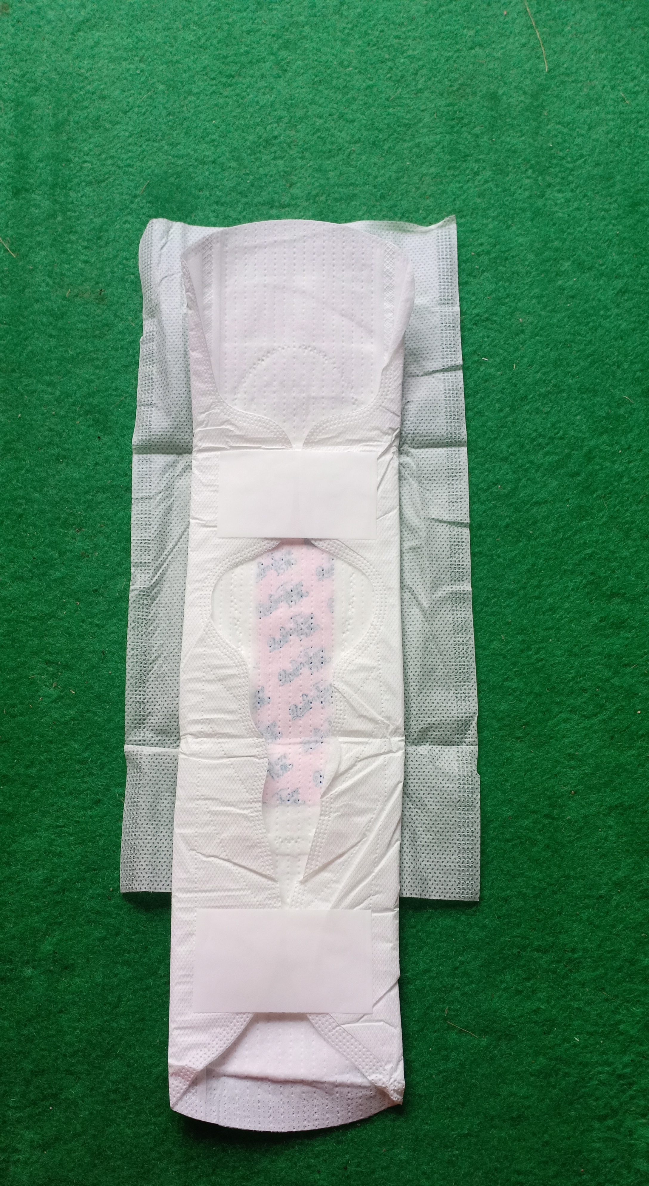 Sanitary Napkins - Cotton, All Sizes, White | Very Lightweight, Non-woven Fabric For Ultimate Comfort And Freshness