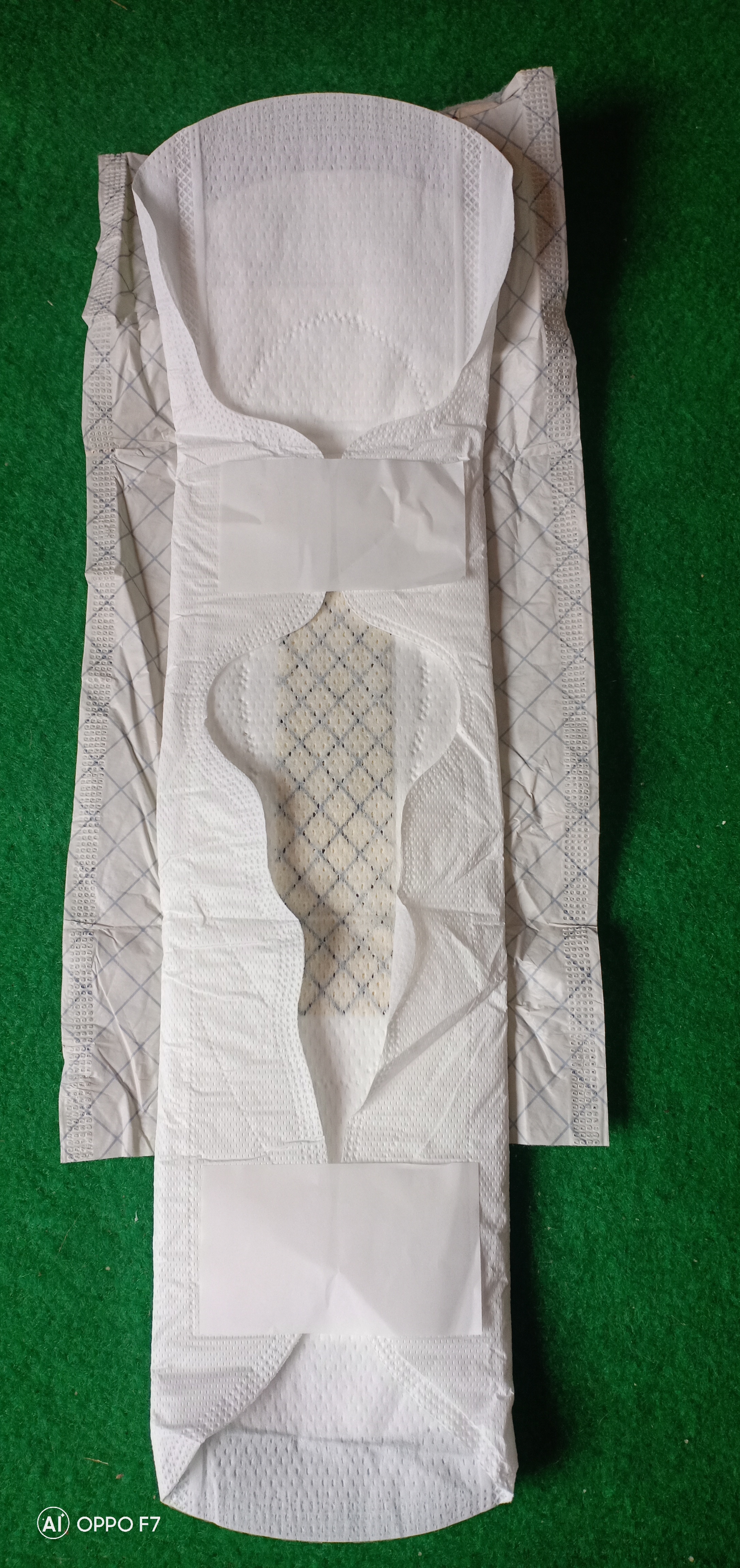 Sanitary Napkins - Cotton, All Sizes, White | Very Lightweight, Non-woven Fabric For Ultimate Comfort And Freshness