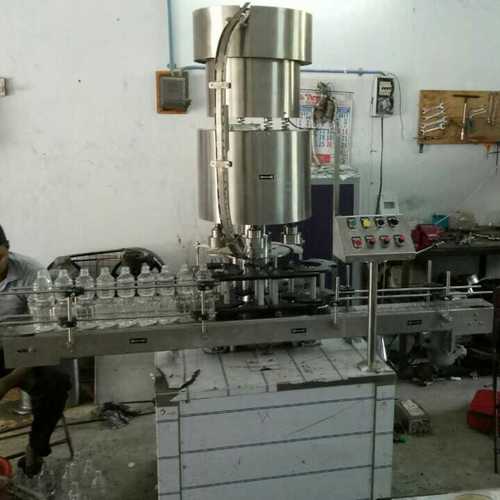 स्वचालित चार सिर स्क्रू कैपिंग मशीन