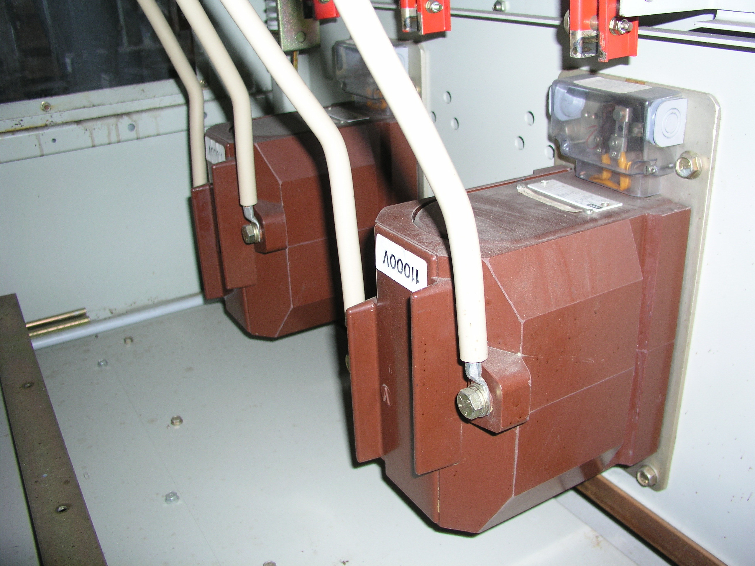 Aeg 12kv Vacuum Circuit Breaker Switchboard