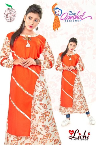 महिलाओं के प्रिंटेड कुर्तिस