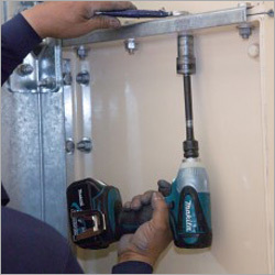 18V Cordless Impact Wrench