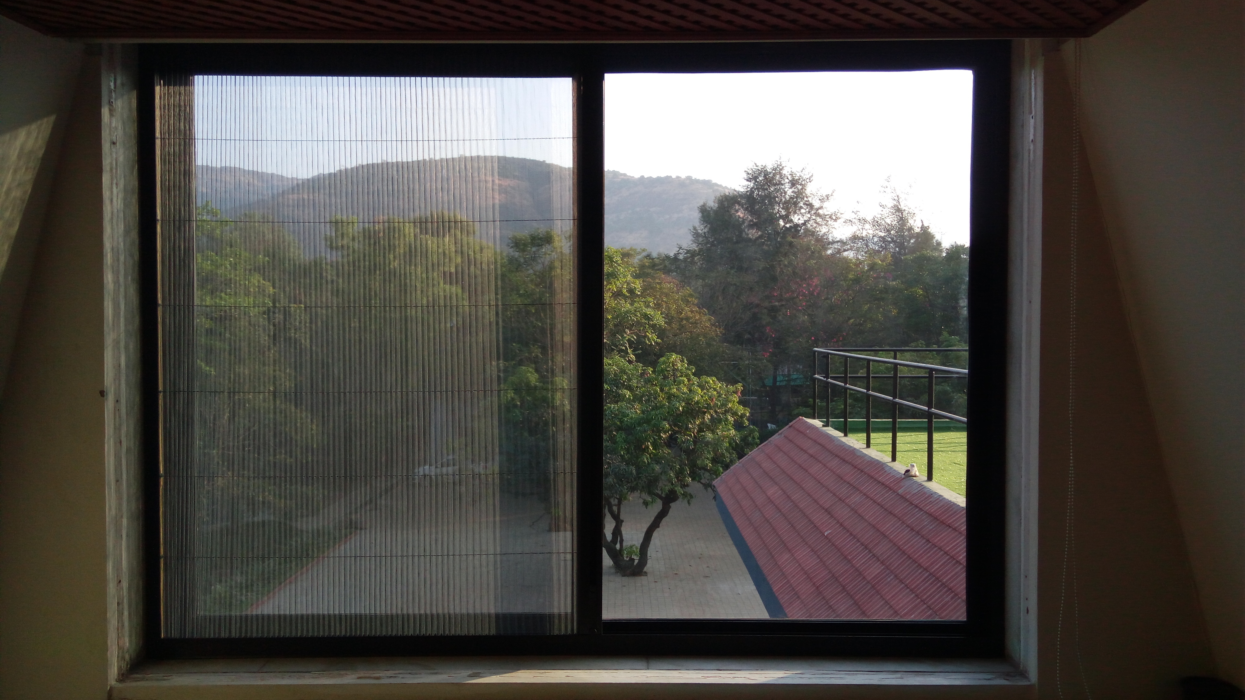 Pleated Mosquito Net